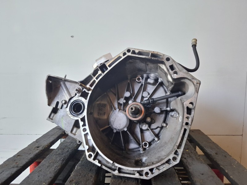 Recambio de caja cambios para renault scenic iii (jz) k9k636 referencia OEM IAM TL4A054  