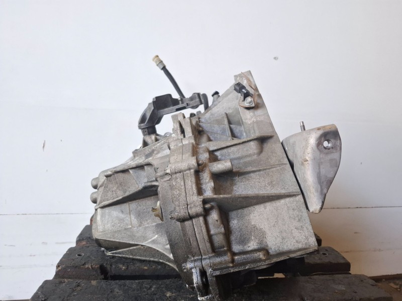 Recambio de caja cambios para renault scenic iii (jz) k9k636 referencia OEM IAM TL4A054  
