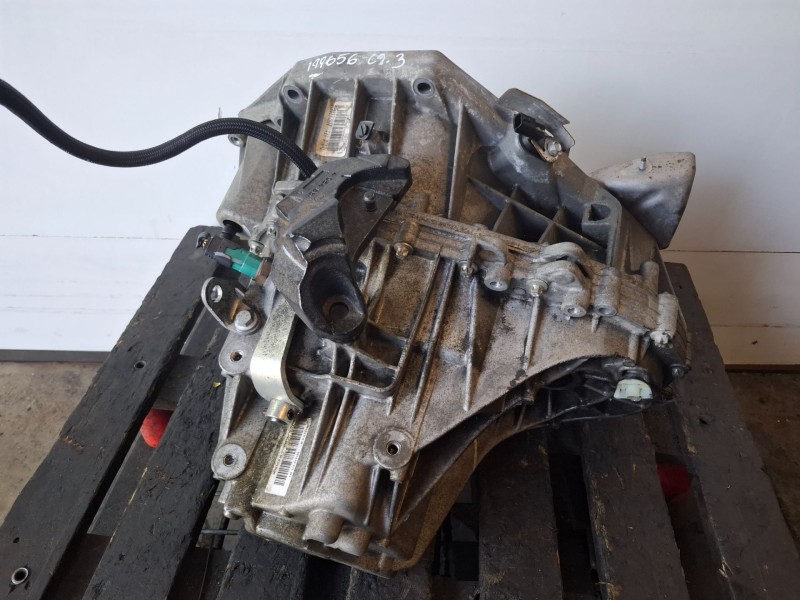 Recambio de caja cambios para renault scenic iii (jz) k9k636 referencia OEM IAM TL4A054  