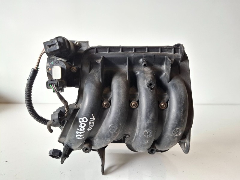 Recambio de colector admision para citroen c2 hfx referencia OEM IAM 9638425180  