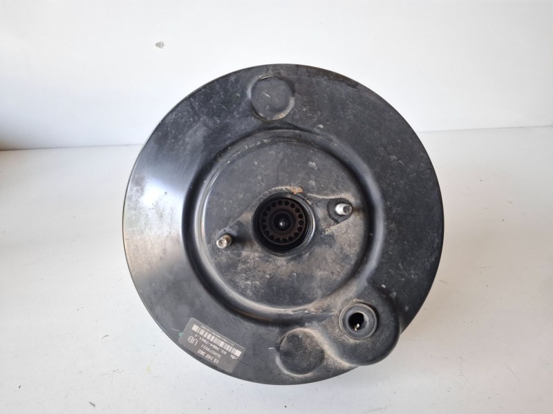 Recambio de servofreno para opel astra h twin top z19dth referencia OEM IAM 13142362  