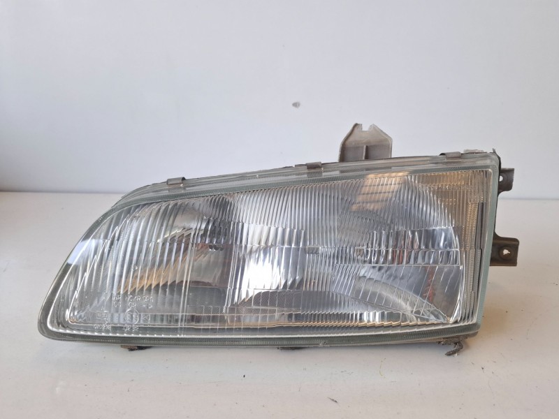Recambio de faro izquierdo para hyundai h-1 () d4bf referencia OEM IAM   