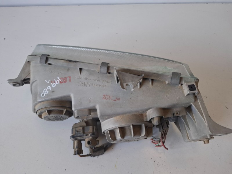 Recambio de faro derecho para hyundai h-1 () d4bf referencia OEM IAM   