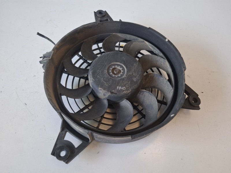 Recambio de electroventilador para hyundai h-1 () d4bf referencia OEM IAM 977304A000  