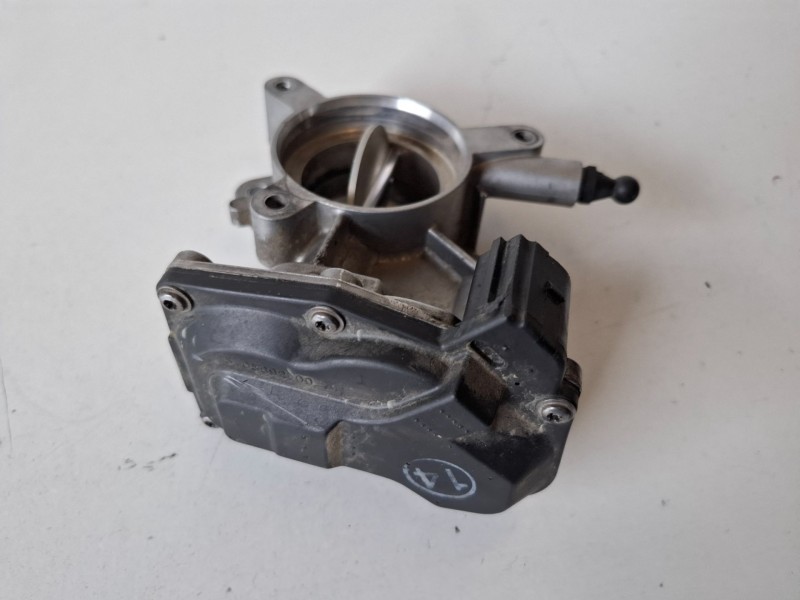 Recambio de caja mariposa para opel insignia berlina a20dt referencia OEM IAM 50569200  