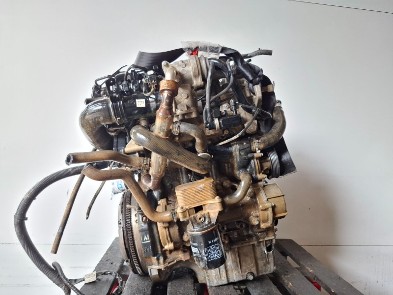 Recambio de motor completo para mitsubishi colt cz3 berl. 3 (z30) 639939 referencia OEM IAM 639939  