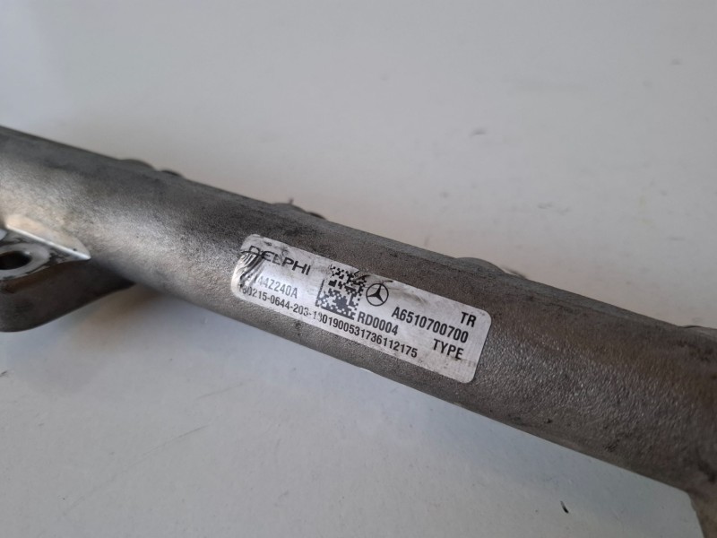 Recambio de rampa inyectora para mercedes-benz sprinter ii camión 651955 referencia OEM IAM A6510700700  