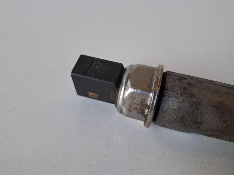 Recambio de rampa inyectora para mercedes-benz sprinter ii camión 651955 referencia OEM IAM A6510700700  