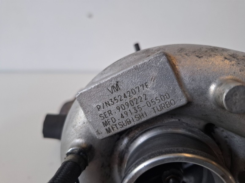 Recambio de turbocompresor para chrysler jeep gr.cherokee (wj/wg) vm73b referencia OEM IAM 4913505500  