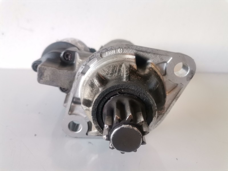 Recambio de motor arranque para seat alhambra (7v9) atm referencia OEM IAM 0001121022  