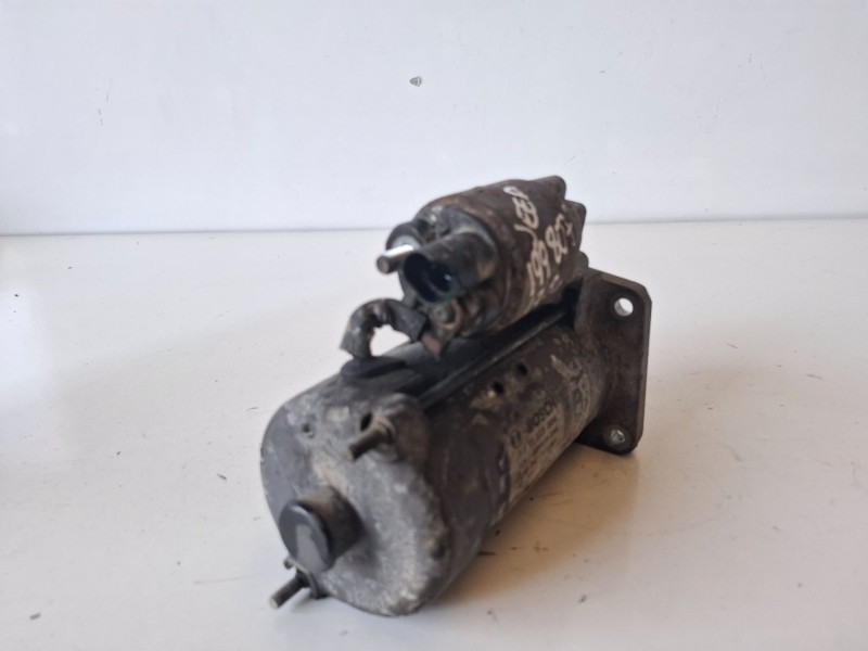 Recambio de motor arranque para chrysler jeep gr.cherokee (wj/wg) vm73b referencia OEM IAM 0001223004  