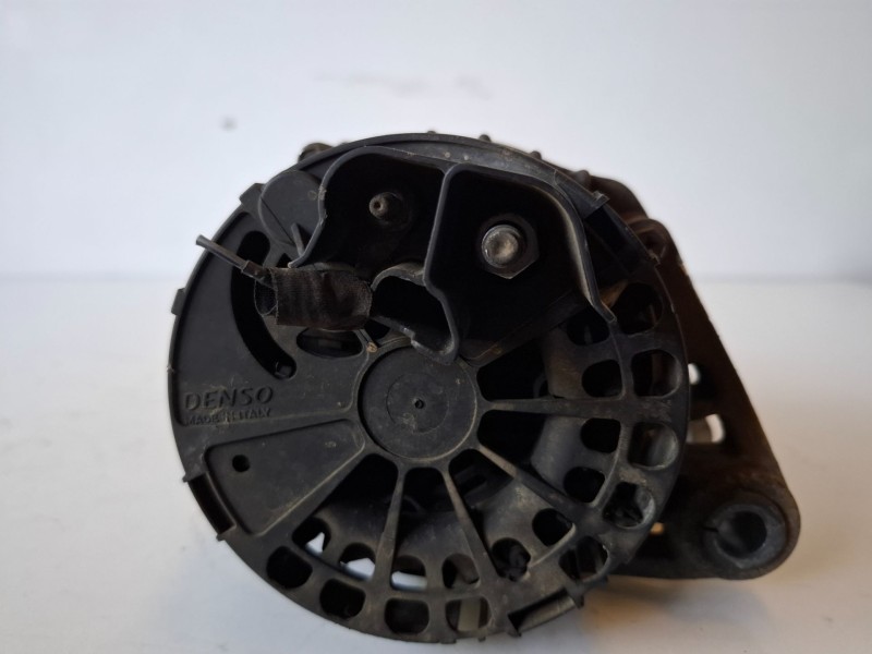 Recambio de alternador para alfa romeo 147 (190) 937a5000 referencia OEM IAM 46782213  