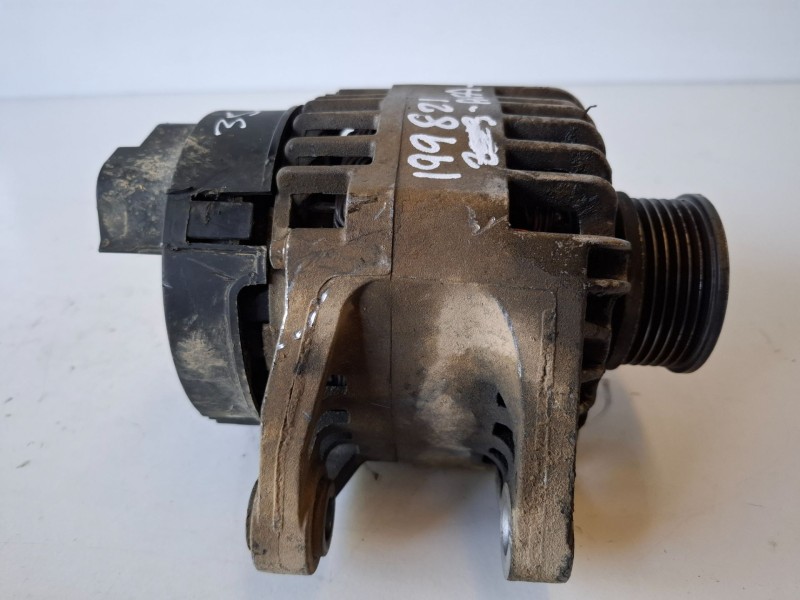 Recambio de alternador para alfa romeo 147 (190) 937a5000 referencia OEM IAM 46782213  
