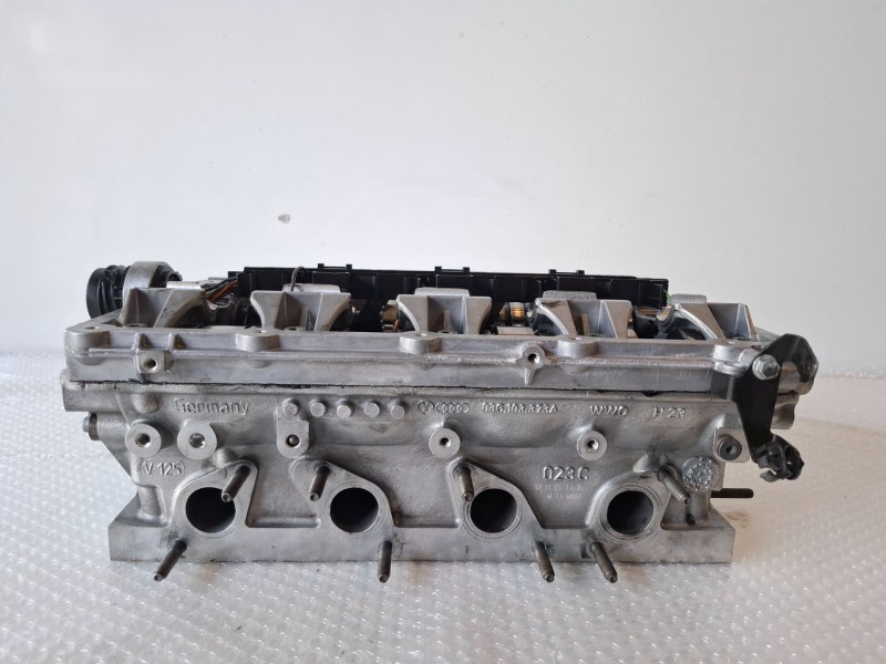 Recambio de culata para audi a4 avant (8e) bre referencia OEM IAM 03G103373A  