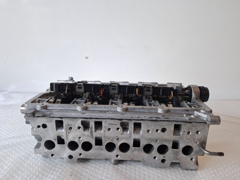 Recambio de culata para audi a4 avant (8e) bre referencia OEM IAM 03G103373A  