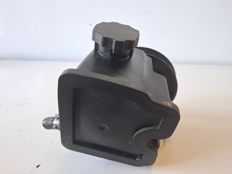 Recambio de bomba direccion para mercedes-benz clase e (bm 211) berlina 646821 referencia OEM IAM 7692900538  