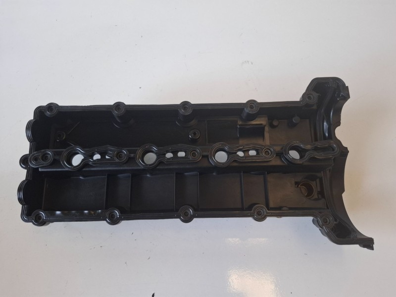 Recambio de tapa balancines para jeep cherokee (kk) ens referencia OEM IAM   