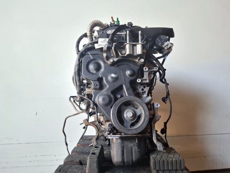 Recambio de motor completo para ford focus berlina (cb4) hhda referencia OEM IAM HHDA  