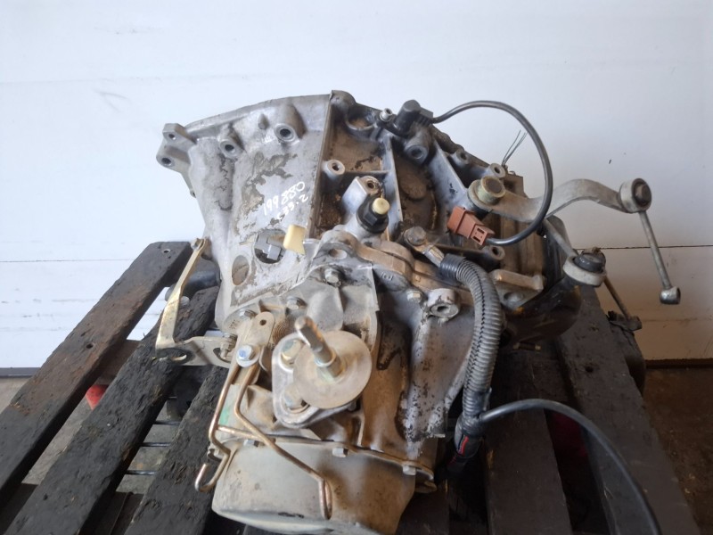 Recambio de caja cambios para peugeot partner (s2) wjy referencia OEM IAM 20DM48  
