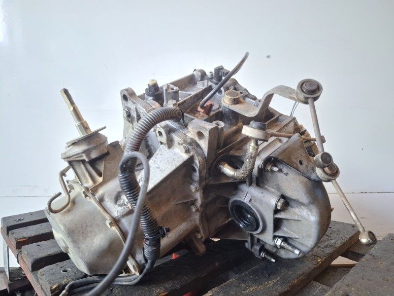Recambio de caja cambios para peugeot partner (s2) wjy referencia OEM IAM 20DM48  