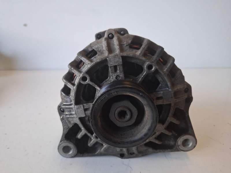 Recambio de alternador para peugeot partner (s2) wjy referencia OEM IAM 9642880080  