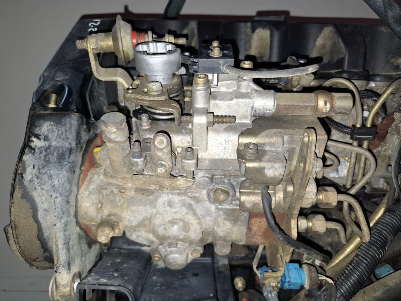 Recambio de motor completo para citroen saxo vjz referencia OEM IAM VJZ  