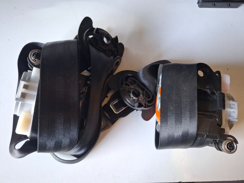 Recambio de kit airbag para seat leon st 5f8 crl referencia OEM IAM   