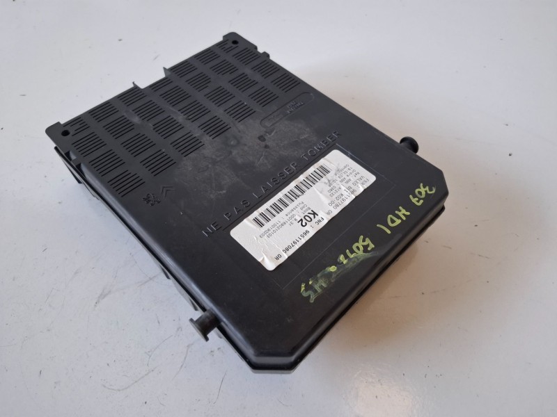 Recambio de caja reles / fusibles para peugeot 307 (s1)(04.2001) rhy referencia OEM IAM 9651197780  