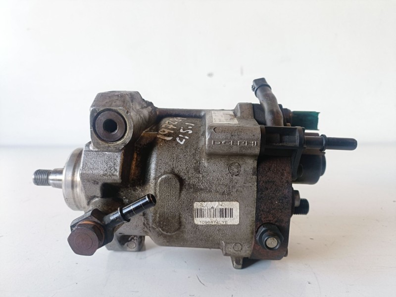 Recambio de bomba inyeccion para ssangyong kyron d20dt / 664950 referencia OEM IAM R9044Z051A  