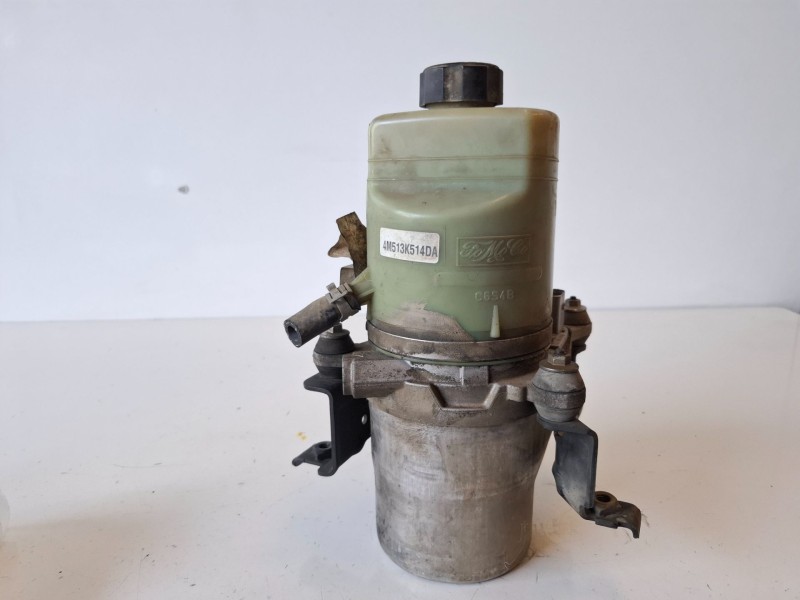 Recambio de bomba direccion para ford focus berlina (cb4) hhda referencia OEM IAM   
