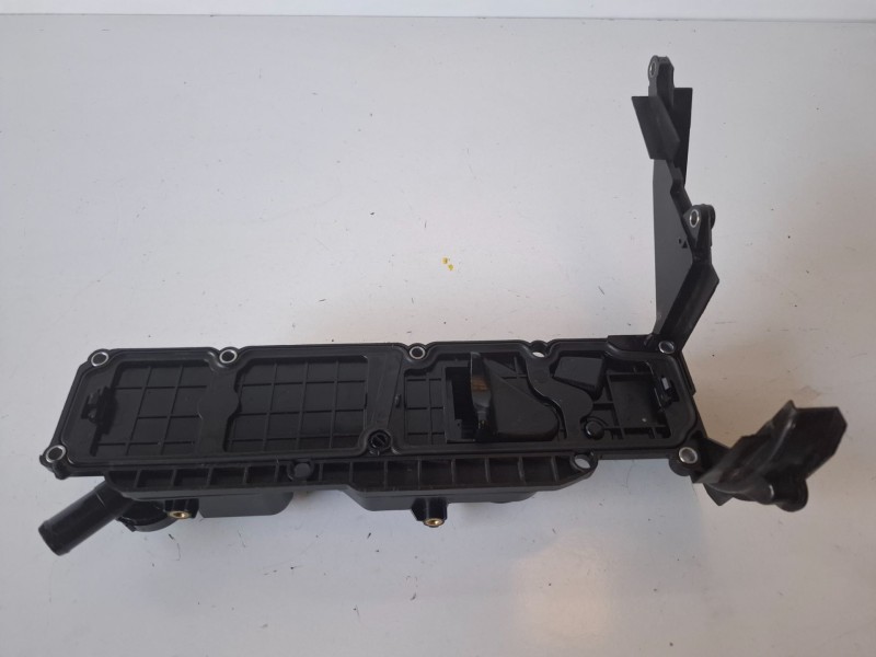 Recambio de tapa balancines para citroen berlingo 9h02 referencia OEM IAM   