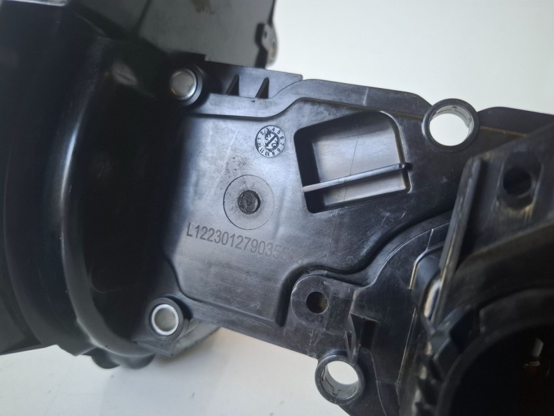Recambio de tapa balancines para citroen berlingo 9h02 referencia OEM IAM   