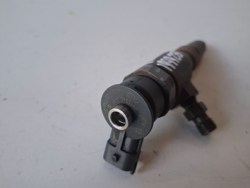 Recambio de inyector para citroen berlingo 9h02 referencia OEM IAM 0445110566  