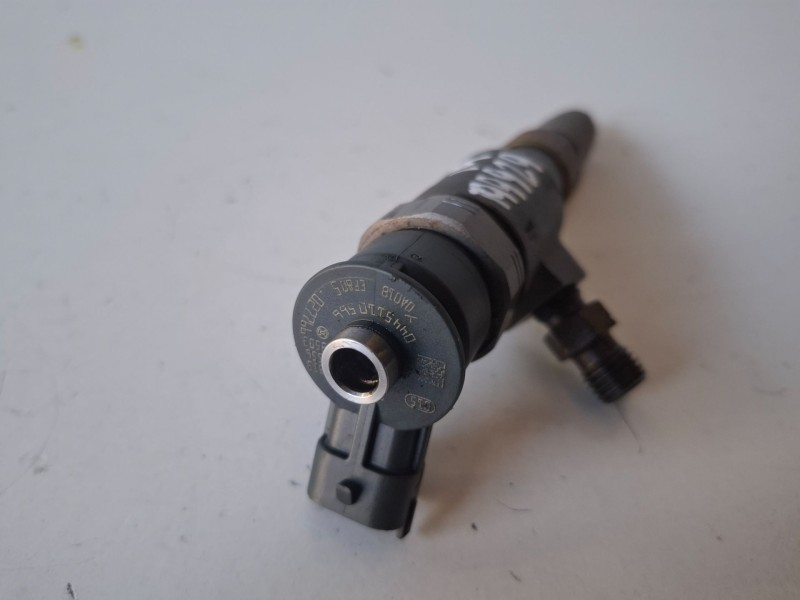 Recambio de inyector para citroen berlingo 9h02 referencia OEM IAM 0445110566  