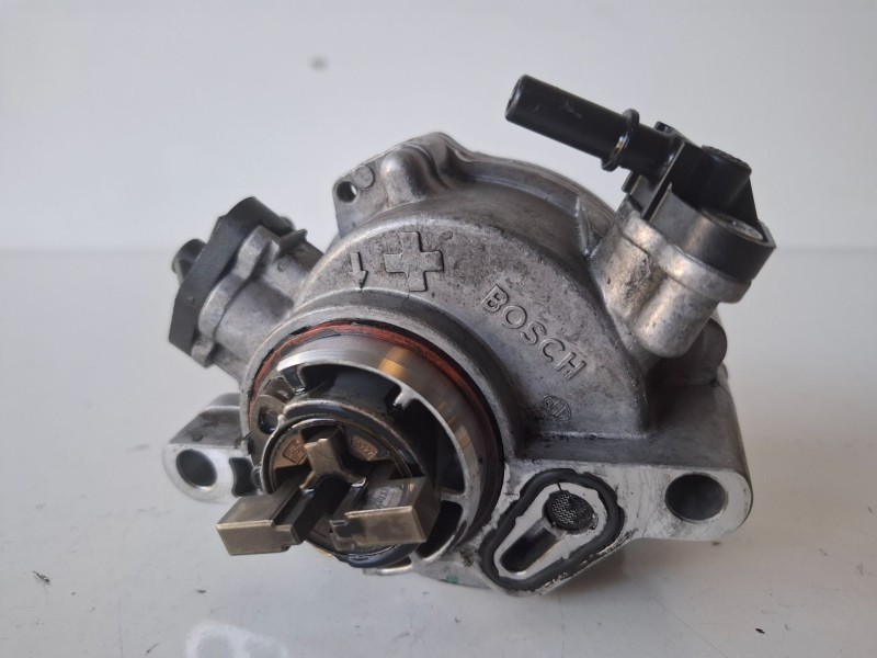 Recambio de depresor freno / bomba vacio para citroen berlingo 9h02 referencia OEM IAM 9804021880  