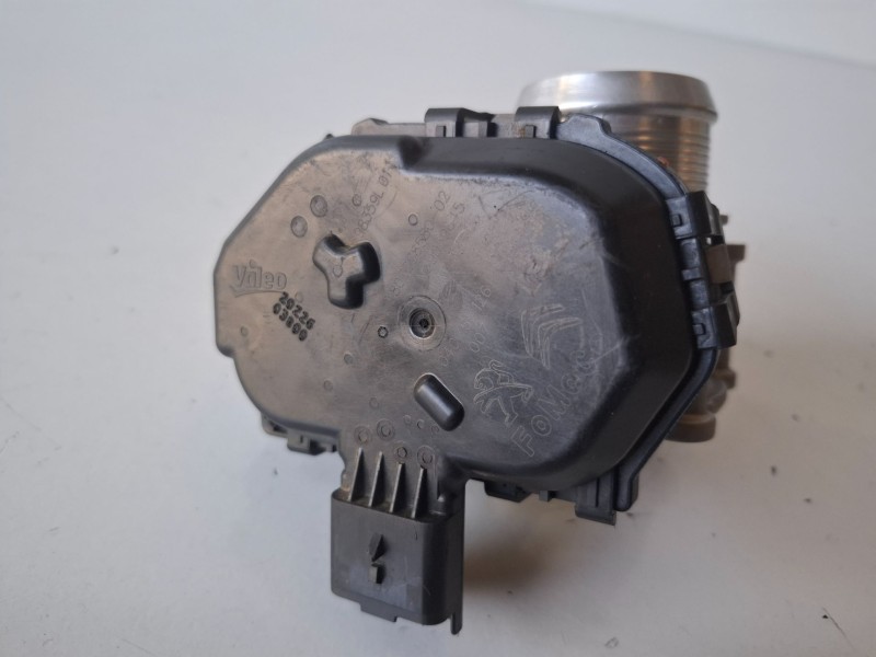 Recambio de caja mariposa para citroen berlingo 9h02 referencia OEM IAM 980723858002  