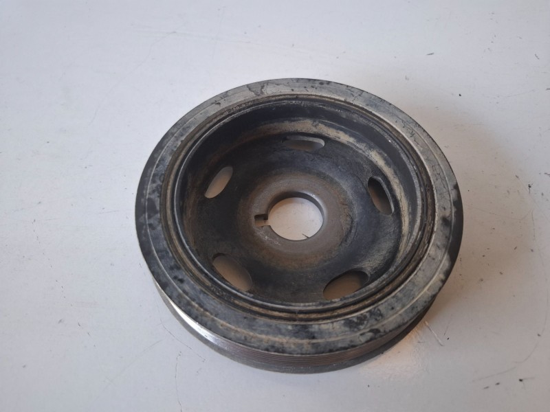 Recambio de polea cigueñal para citroen berlingo 9h02 referencia OEM IAM   