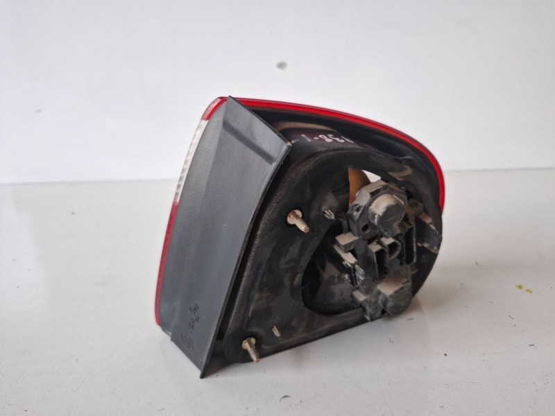 Recambio de piloto trasero izquierdo para seat toledo (1m2) asv referencia OEM IAM   