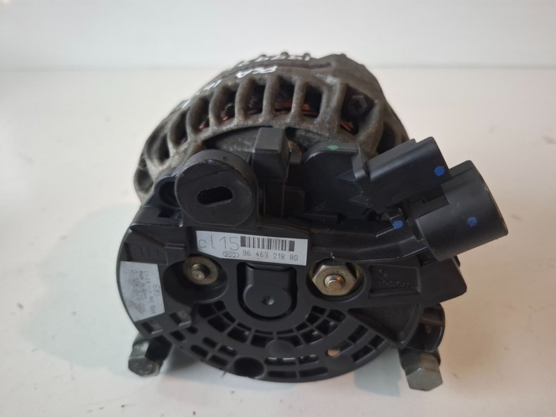 Recambio de alternador para citroen c4 berlina 9hy referencia OEM IAM 9646321880  