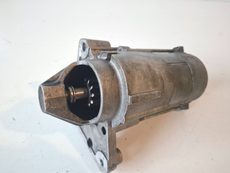 Recambio de motor arranque para citroen c4 berlina 9hy referencia OEM IAM D7G3  