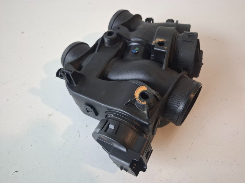 Recambio de caja mariposa para citroen c4 berlina 9hy referencia OEM IAM 9657485480  