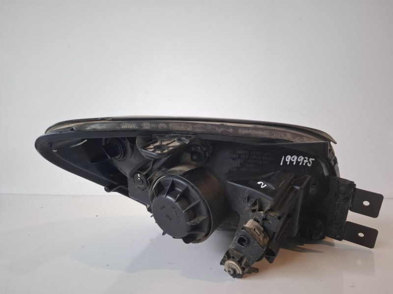 Recambio de faro izquierdo para kia sportage (km) d4eav referencia OEM IAM   