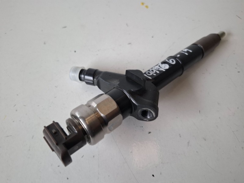 Recambio de inyector para nissan pathfinder (r51) yd25ddti referencia OEM IAM 16600EC00E  