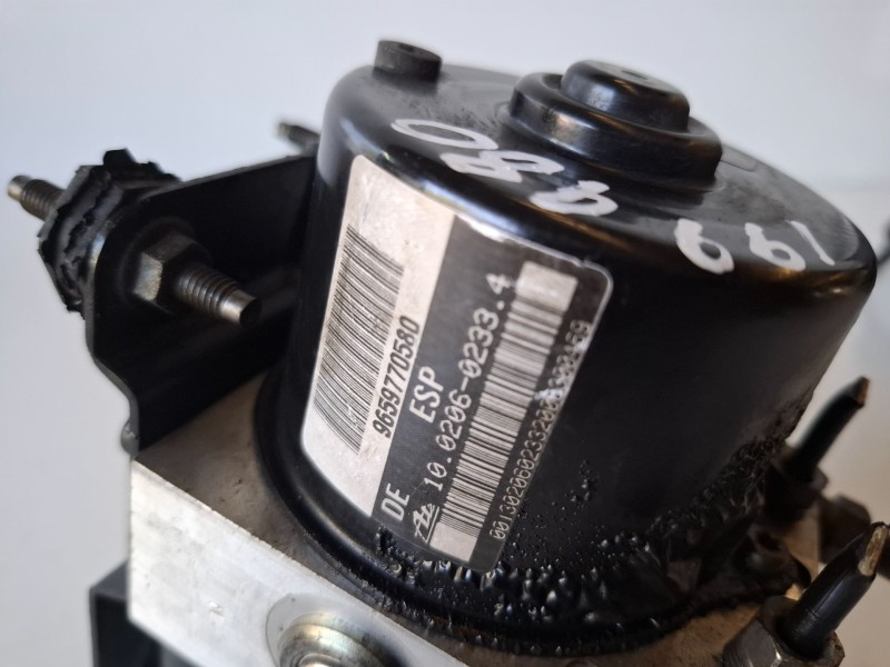 Recambio de abs para citroen c5 berlina 9hz referencia OEM IAM   
