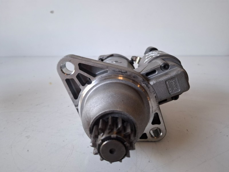 Recambio de motor arranque para skoda karoq (nu) dgt referencia OEM IAM 0AM911021E  