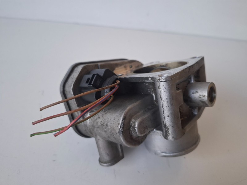 Recambio de caja mariposa para opel astra h berlina z17dth referencia OEM IAM   