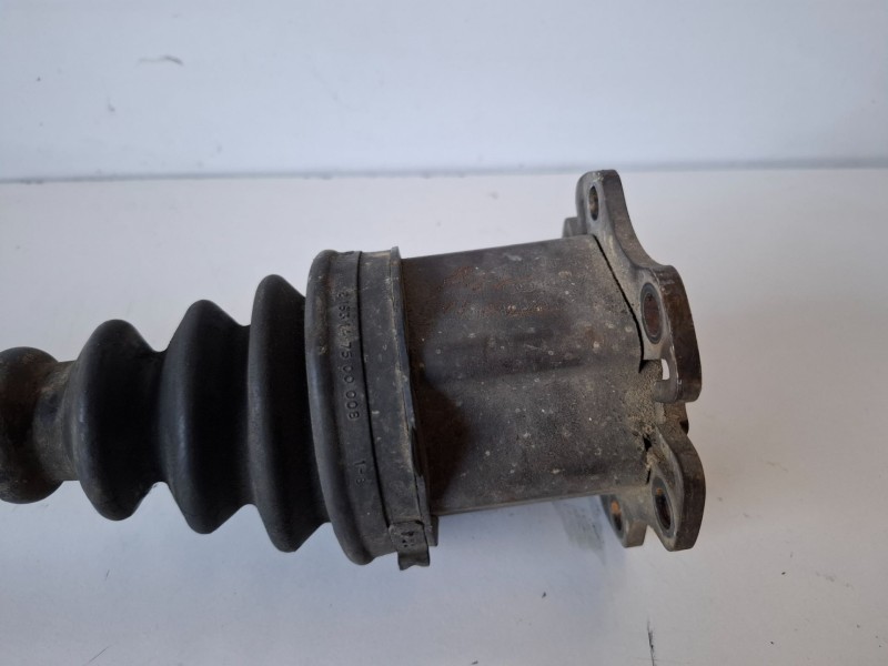 Recambio de transmision delantera izquierda para audi a4 avant (8e) awx referencia OEM IAM 8E0407271S  