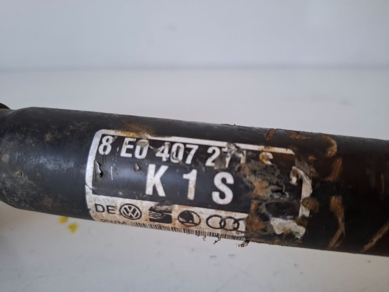 Recambio de transmision delantera izquierda para audi a4 avant (8e) awx referencia OEM IAM 8E0407271S  