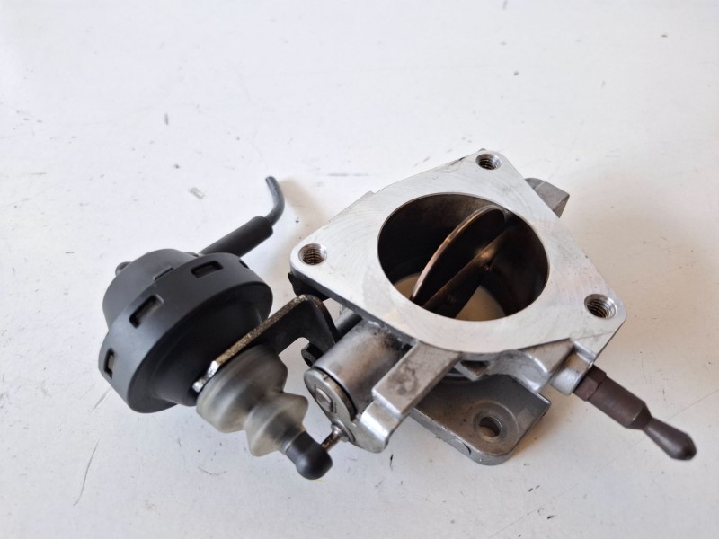 Recambio de caja mariposa para alfa romeo 147 (190) 937a5000 referencia OEM IAM   