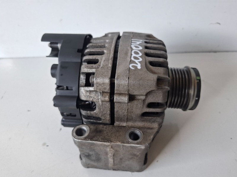 Recambio de alternador para fiat iii fiorino (225) 199a9000 referencia OEM IAM 51784845  